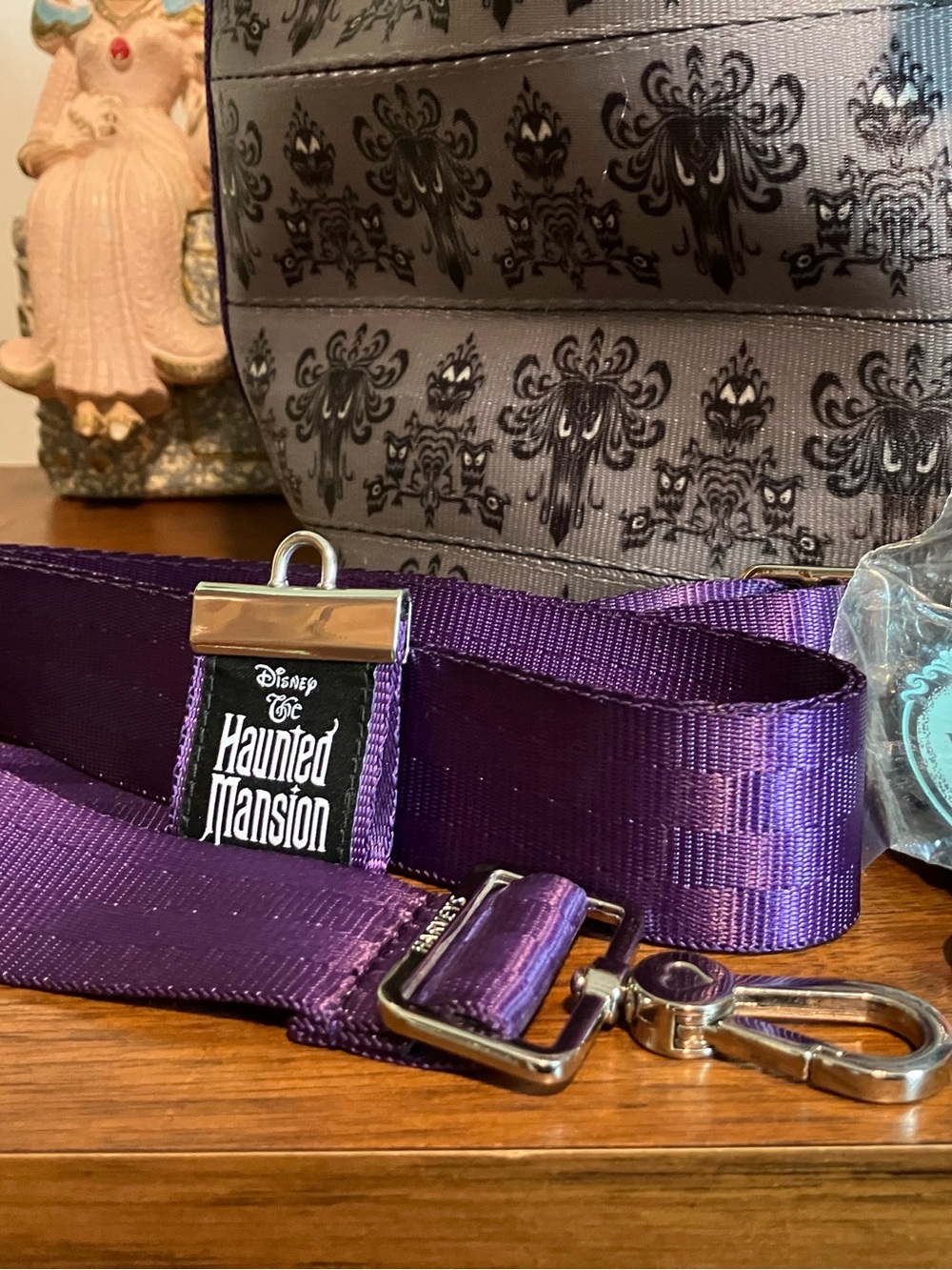 Harvey Seatbelt Disney Haunted Mansion Parkhopper Crossbody Purse - Picture 2 of 7